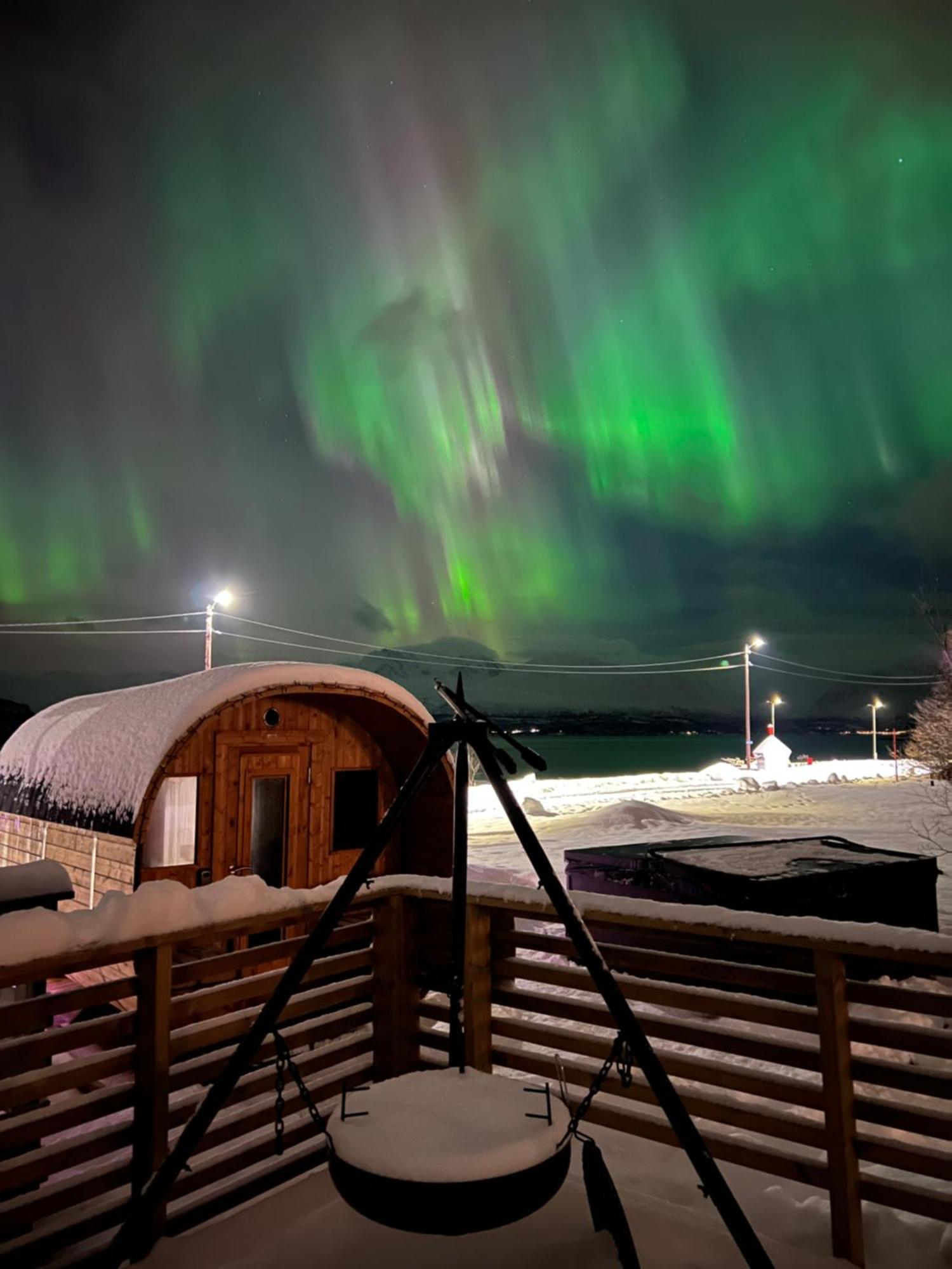Alpan Apartments, Lyngenfjord Olderdalen Exterior foto